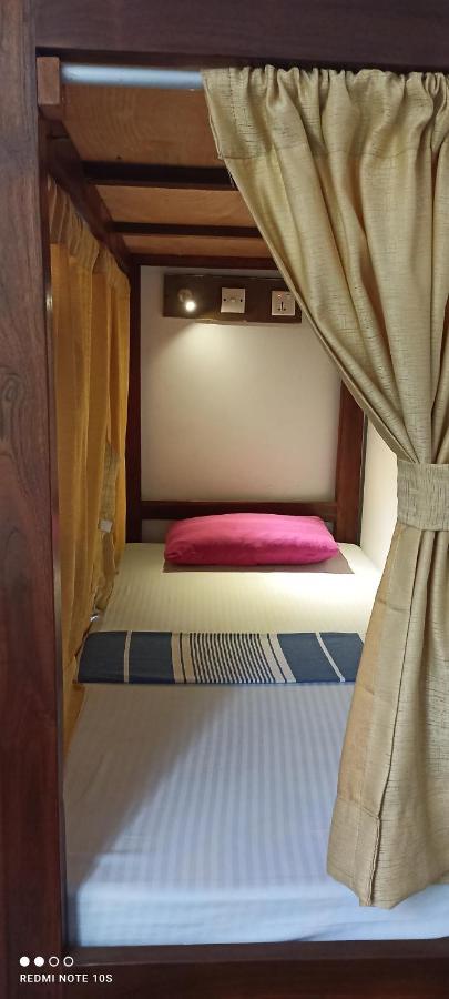 سيغيرِيا The Traveller'S Hostel & Private Rooms المظهر الخارجي الصورة