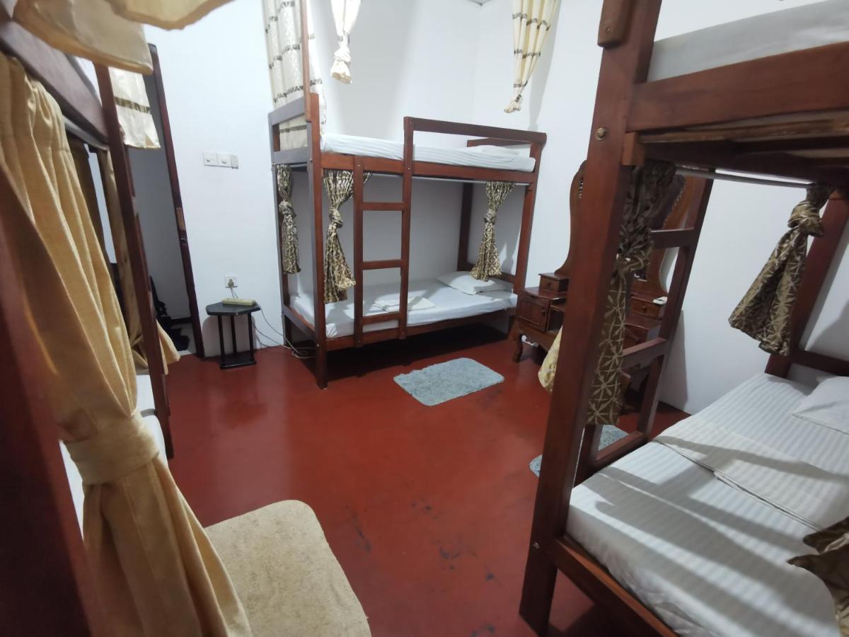 سيغيرِيا The Traveller'S Hostel & Private Rooms المظهر الخارجي الصورة